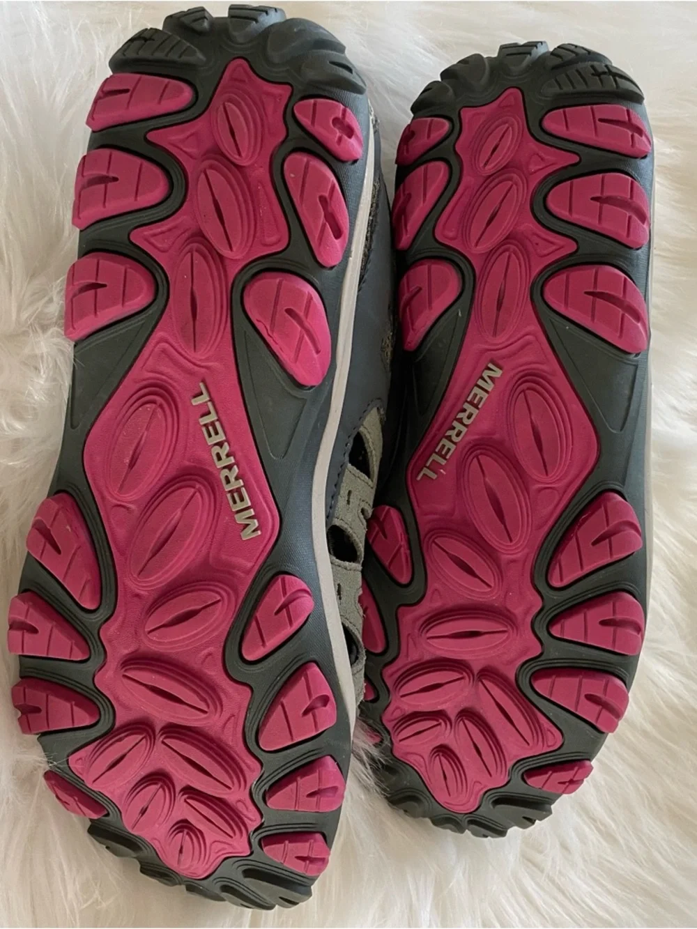 Merrell Women’s 9.5 Shoes - Picture 3 of 9